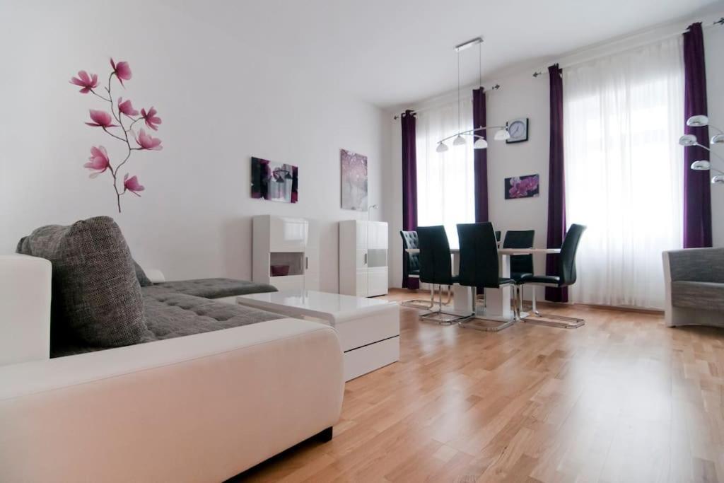 Apartamento Center *